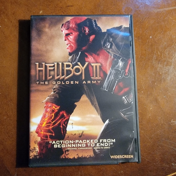 DVD ~ Hellboy II ~ The Golden Army - Picture 1 of 3
